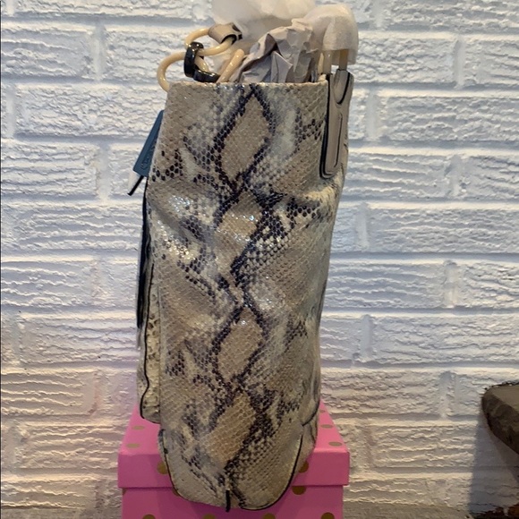 🌟 NWT- Limited Ed. Kristin Embossed Python Tote - Picture 7 of 10